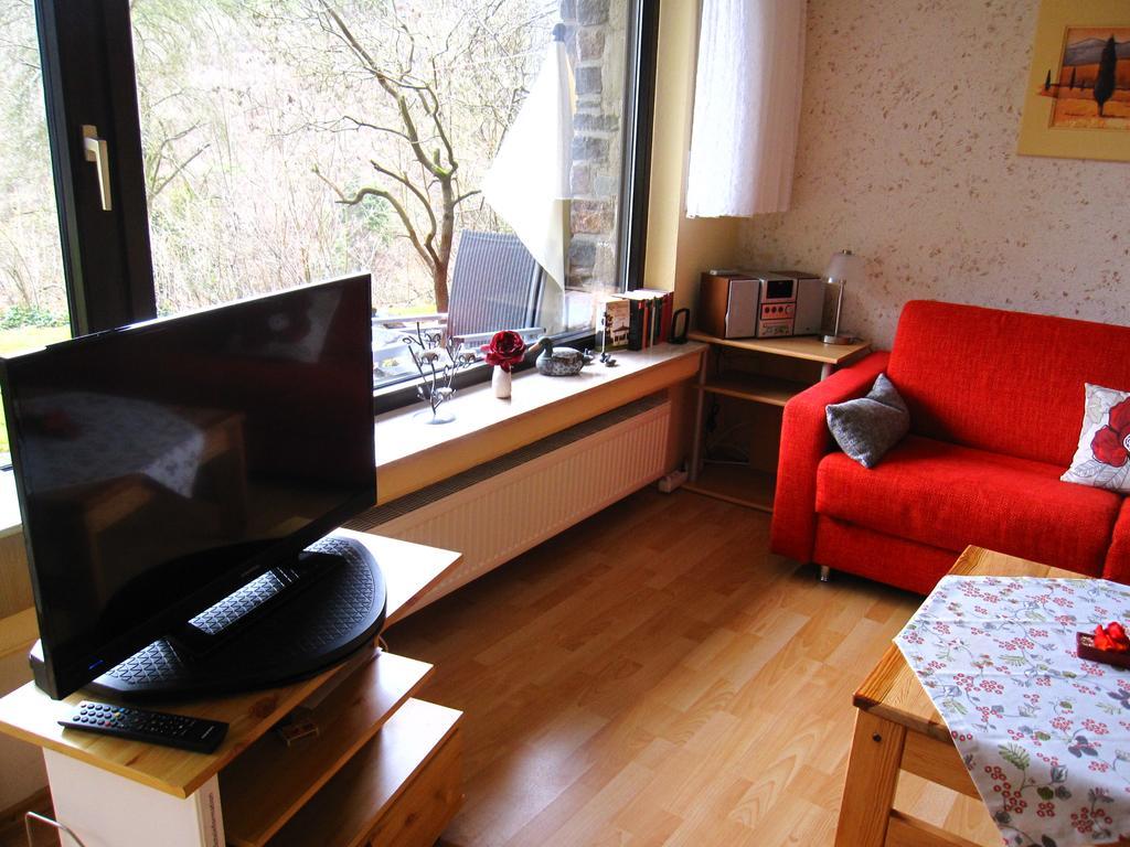 Ferienwohnung Kleinschmidt Heimbach Luaran gambar