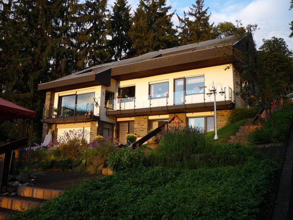 Ferienwohnung Kleinschmidt Heimbach Luaran gambar
